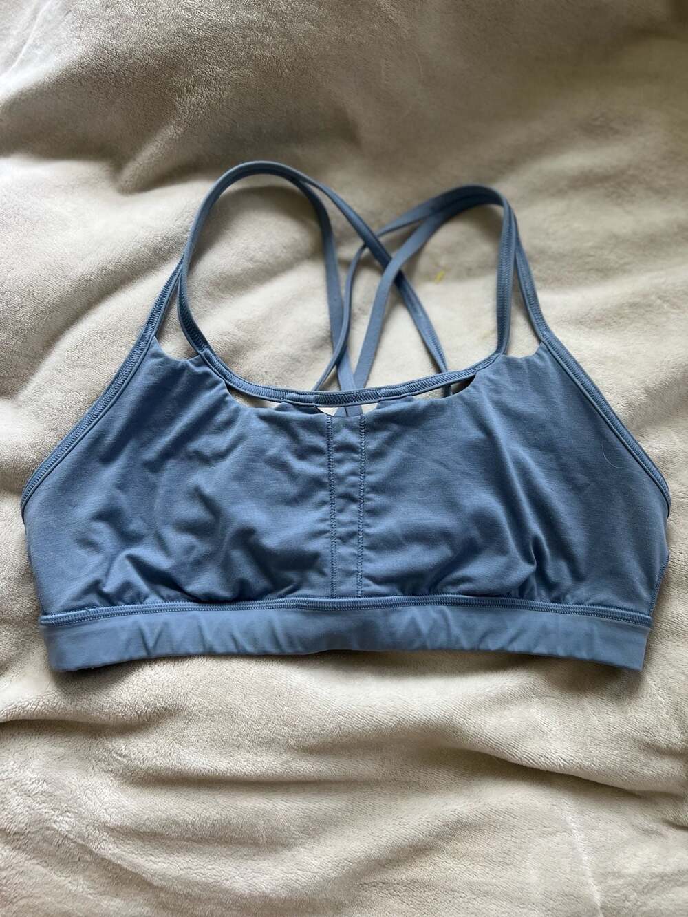 lululemon blue free to be bra